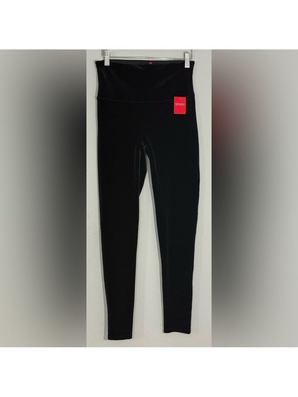 Spanx Black Velvet High Rise Leggings NWT Size L Luxe Stretch Smoothing Pull On